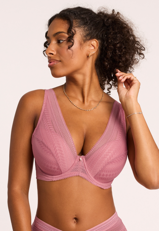 Rosaline Lacy Mystique Bra - Rosé worn by model front view