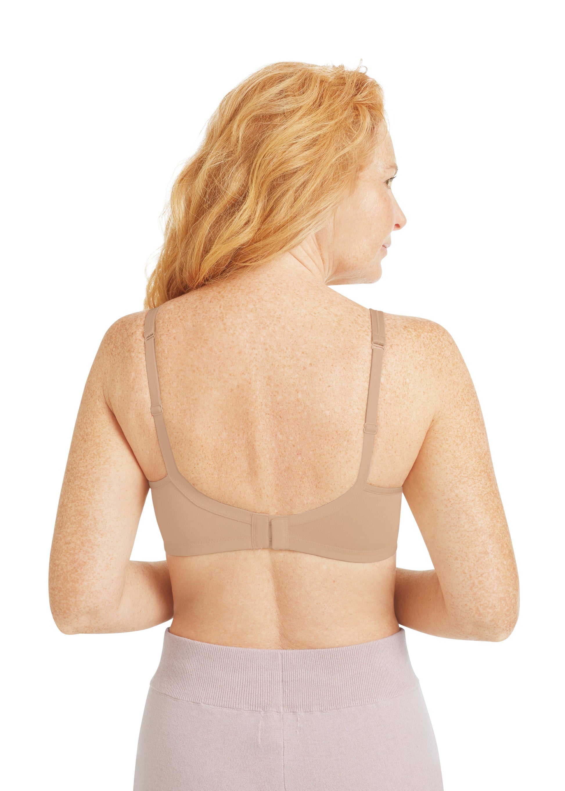 Model wearing the Mara front closure pocketed bra view from behind
