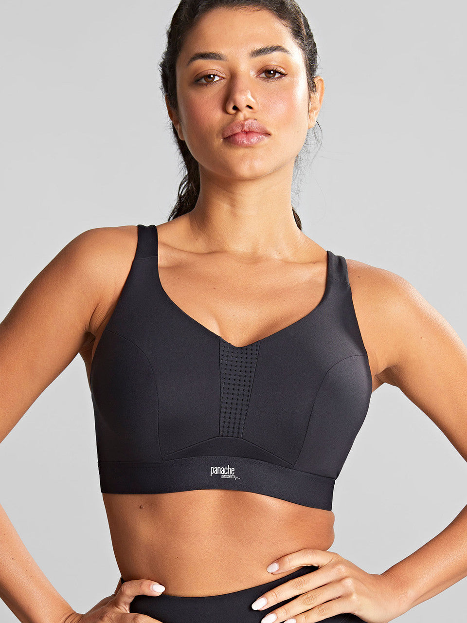 Ultra Perform Non-Padded Wired Sports Bra - Black worn by model front view