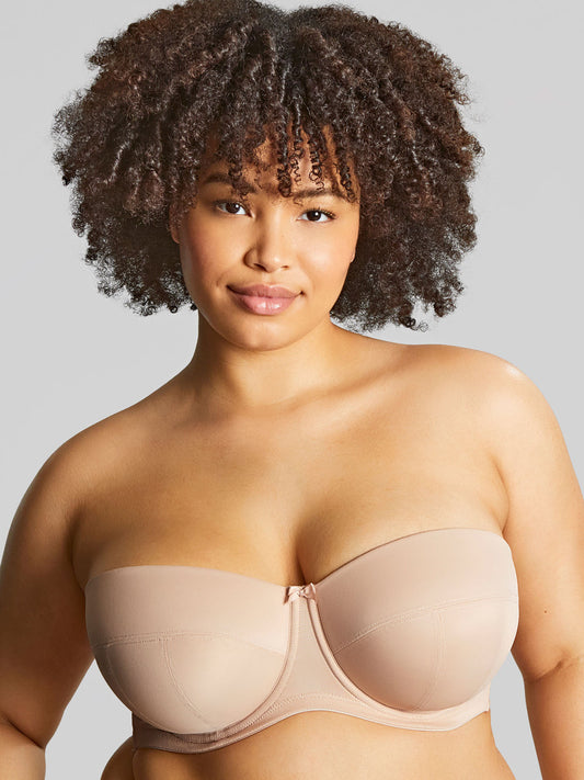 Dana Strapless Bra in Linen worn by model front view