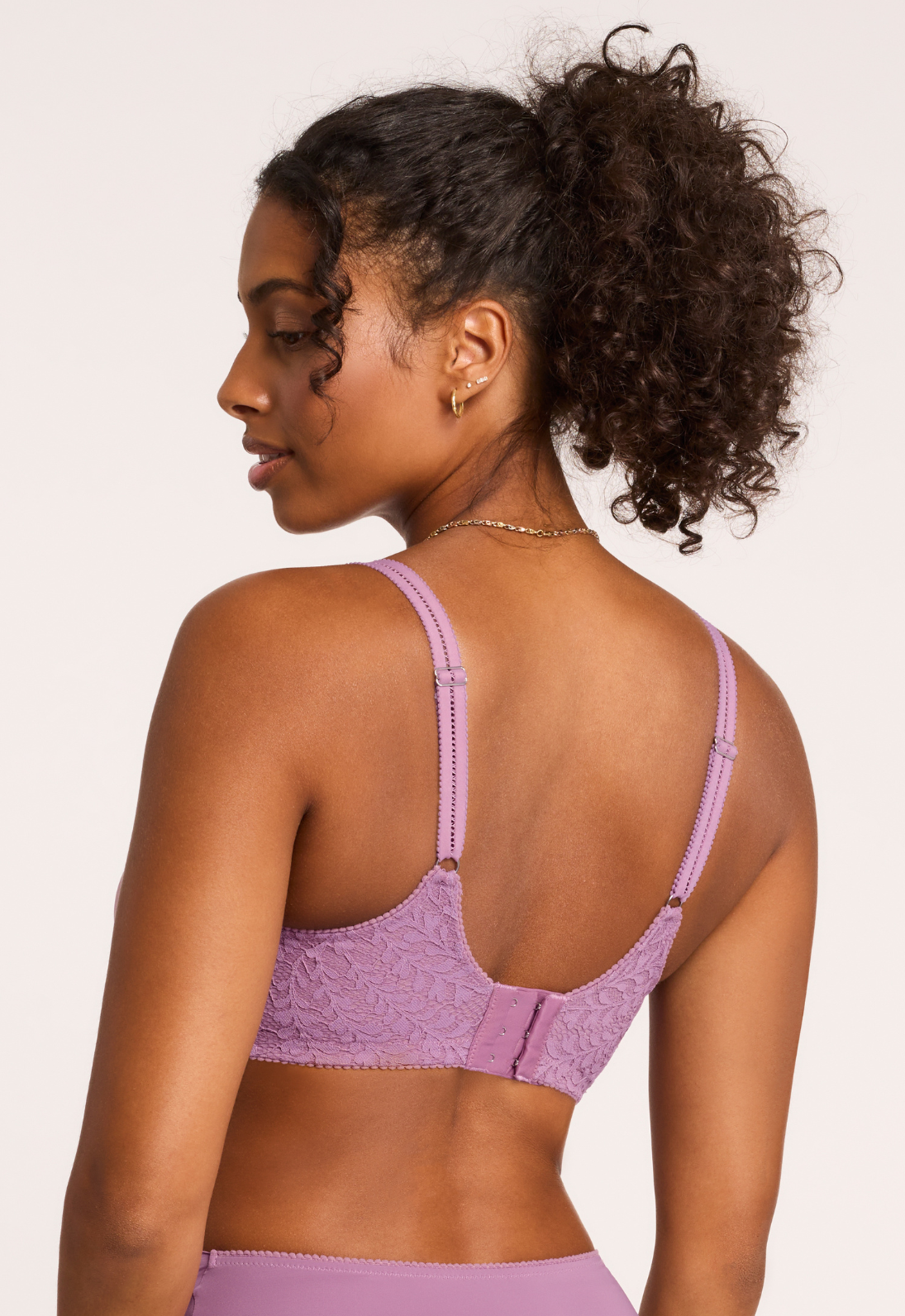 Model wearing the Pure Plus in Berry Glaze Back View