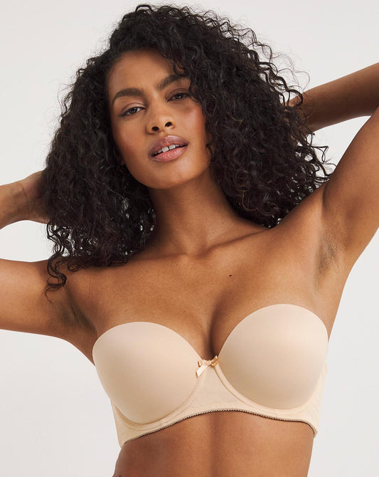 Deco Underwire Moulded Strapless Bra - Chai worn by model font view