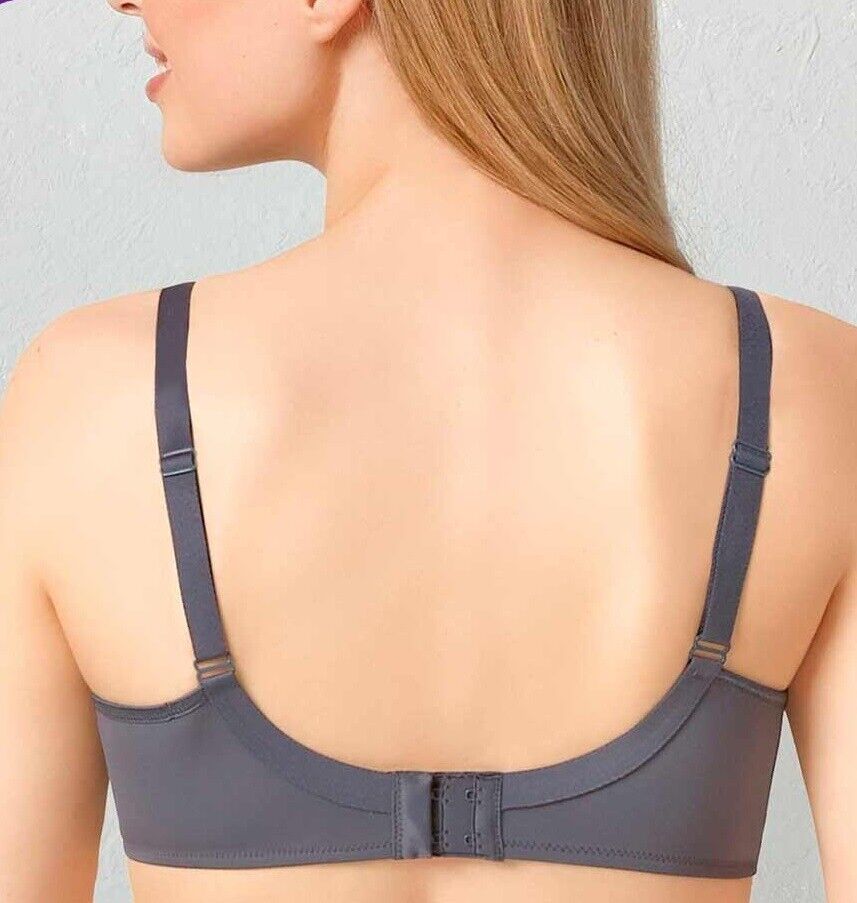 Paisley Wired Nursing Bra - Anthracite worn by model back view